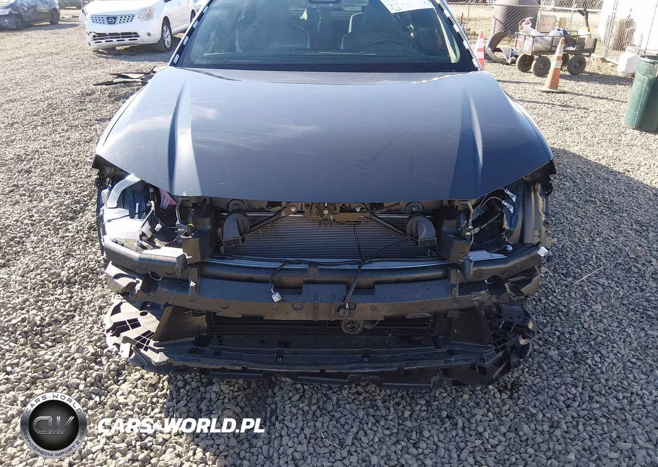 2025 Toyota Camry Se VIN:4T1DBADKXSU538452 - 6