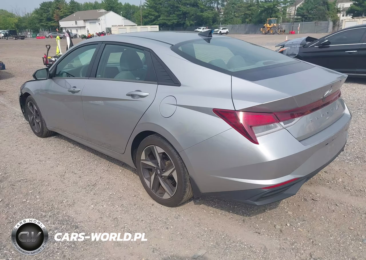 2023 Hyundai Elantra Sel VIN:5NPLS4AG1PH116282 - 3