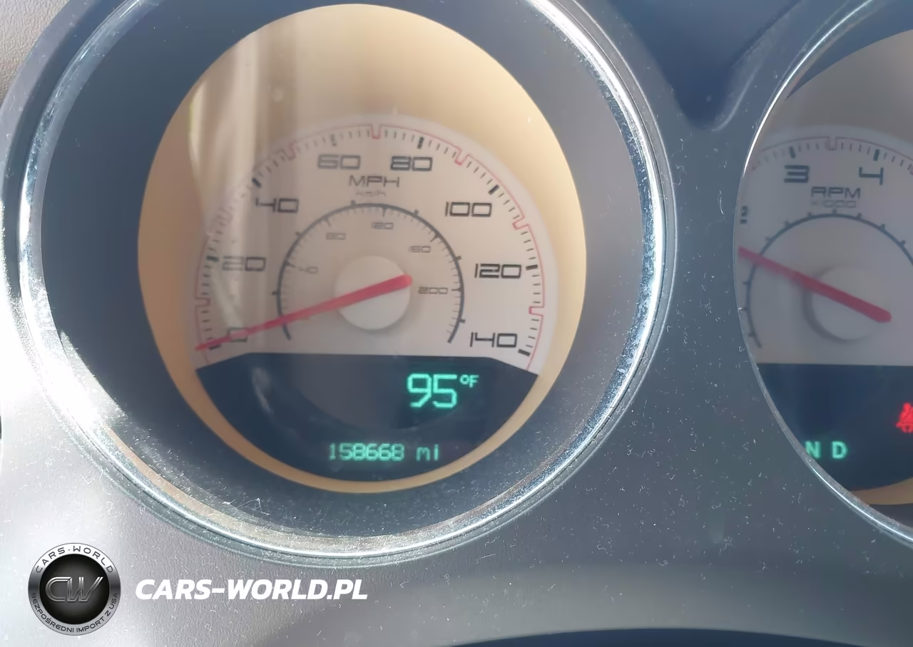2011 Dodge Challenger VIN:2B3CJ4DG2BH516885 - 7