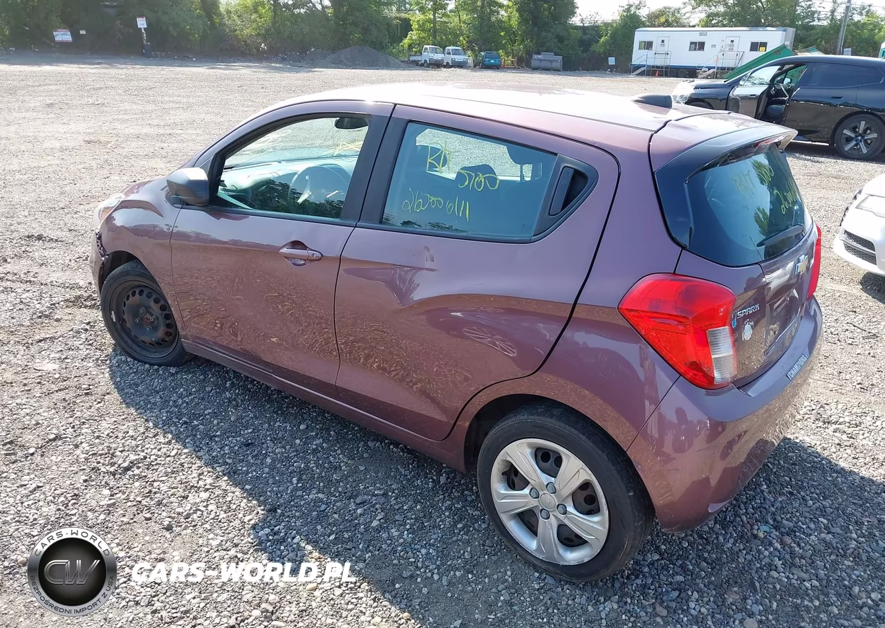2019 Chevrolet Spark Ls Cvt VIN:KL8CB6SAXKC816661 - 3