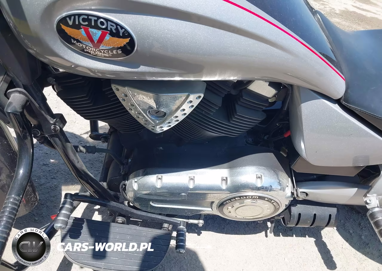 2006 Victory Motorcycles Kingpin California VIN:5VPCB26L063001985 - 9