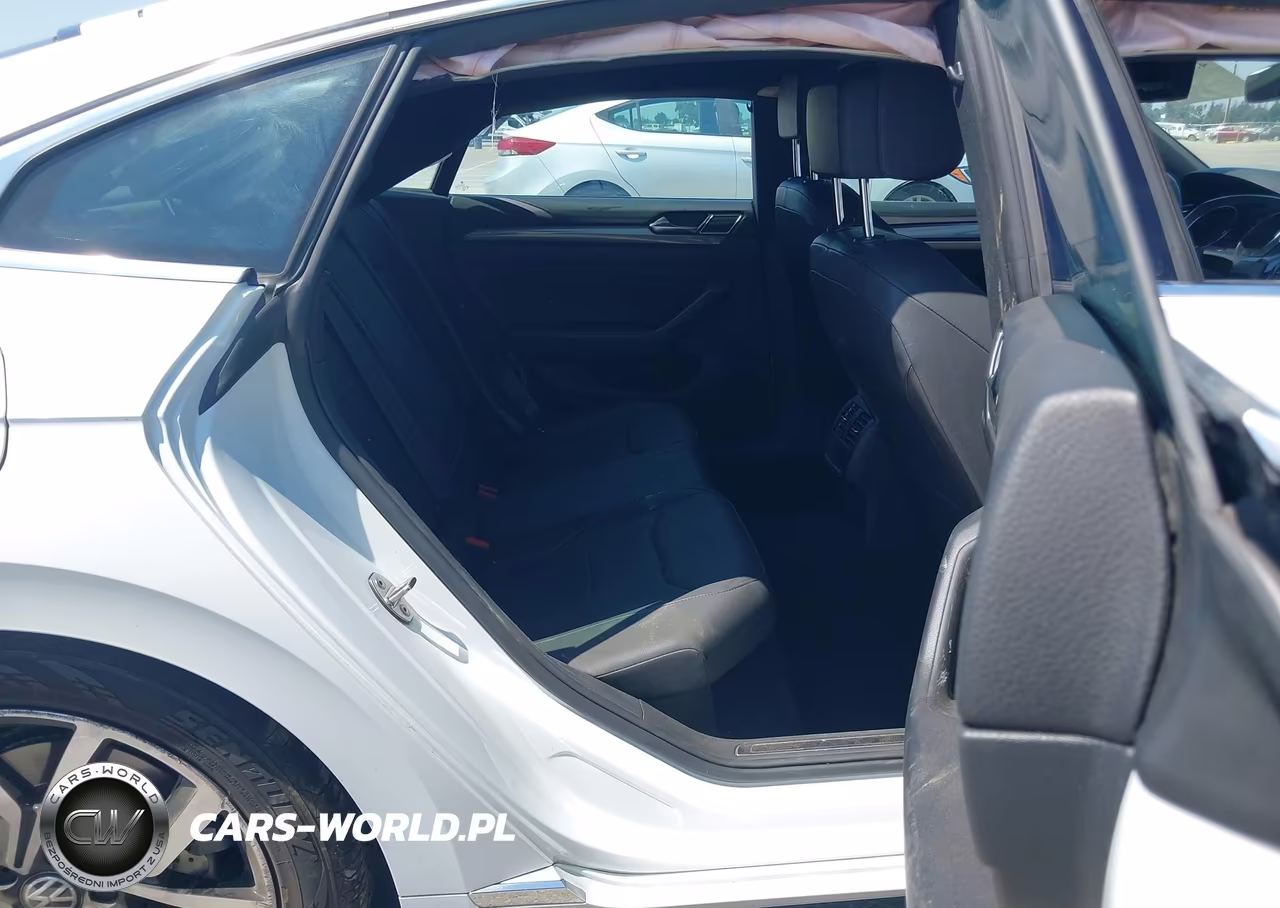 2019 Volkswagen Arteon 2.0T Se R-Line VIN:WVWFR7AN6KE031682 - 8