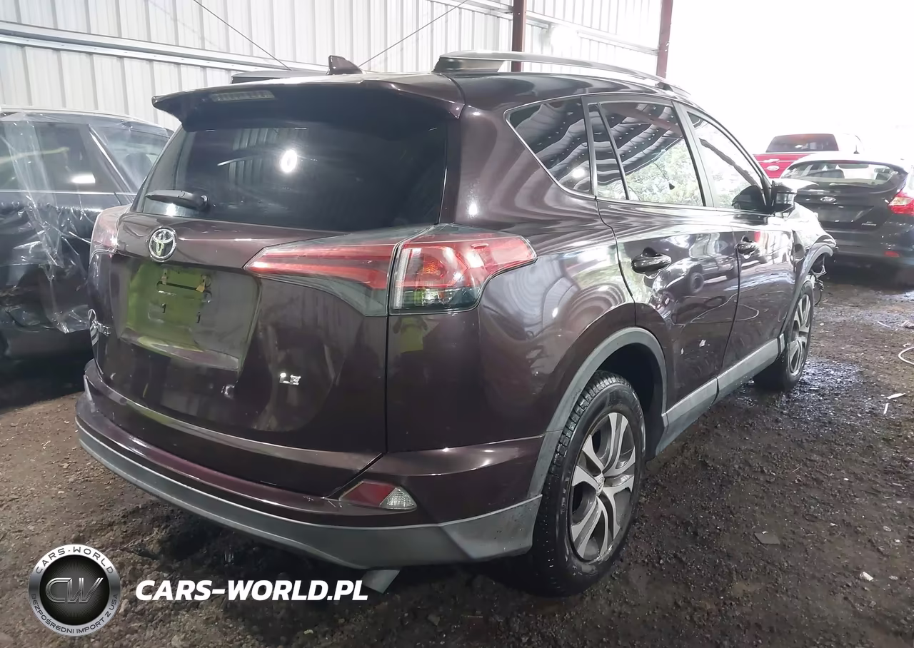 2017 Toyota Rav4 Le VIN:2T3ZFREV5HW368468 - 4