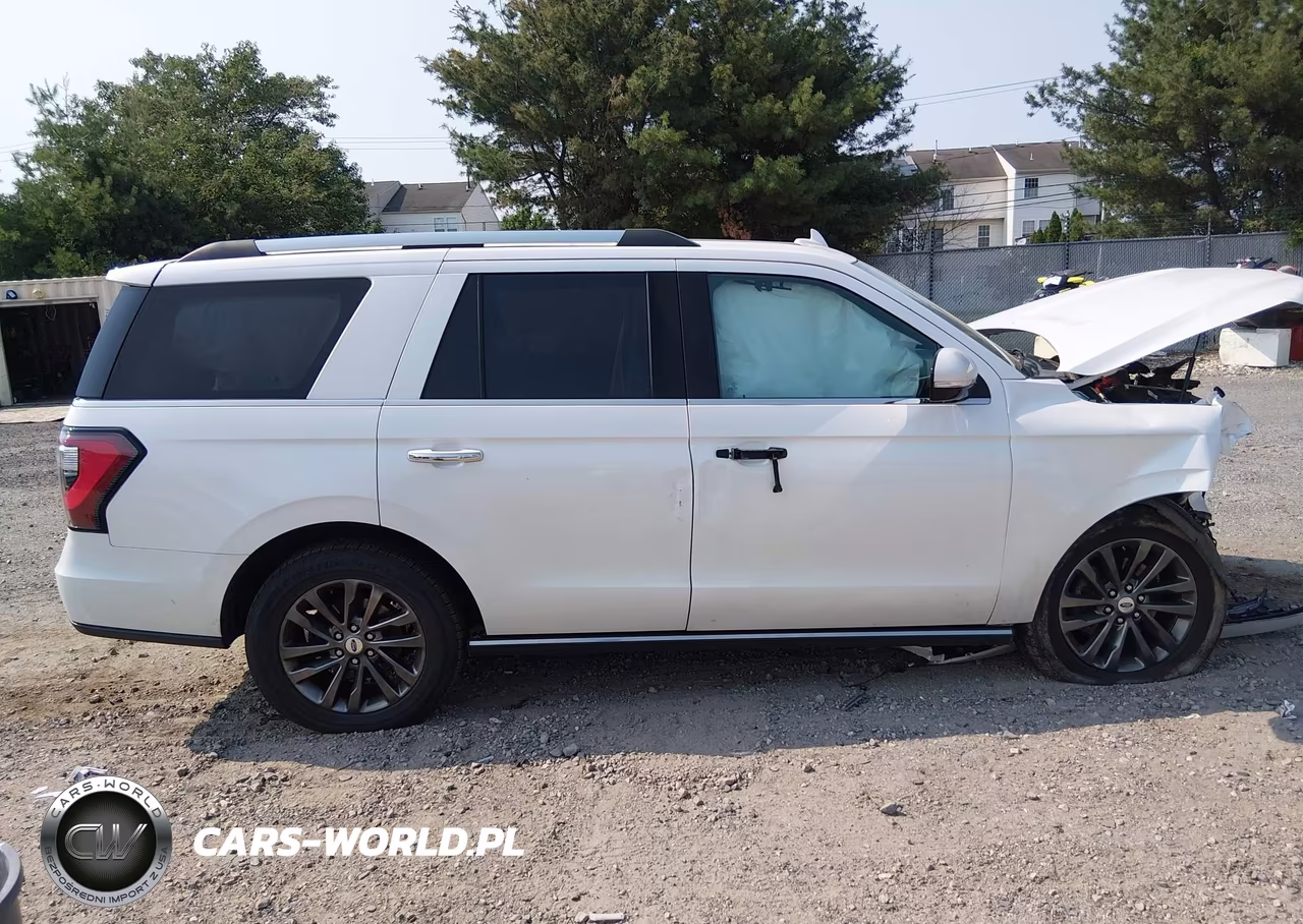 2019 Ford Expedition Limited VIN:1FMJU2AT3KEA16255 - 13