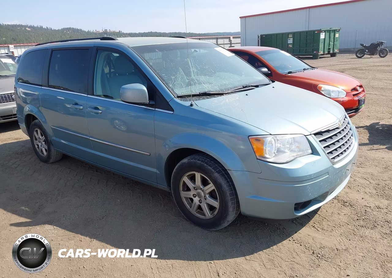 2010 Chrysler Town & Country Touring