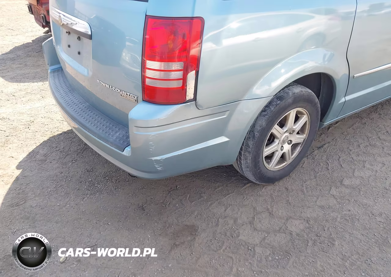 2010 Chrysler Town & Country Touring VIN:2A4RR5D18AR458206 - 6