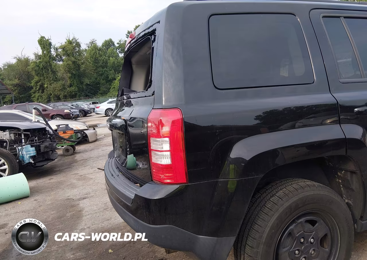 2016 Jeep Patriot Sport VIN:1C4NJPBB2GD526806 - 18