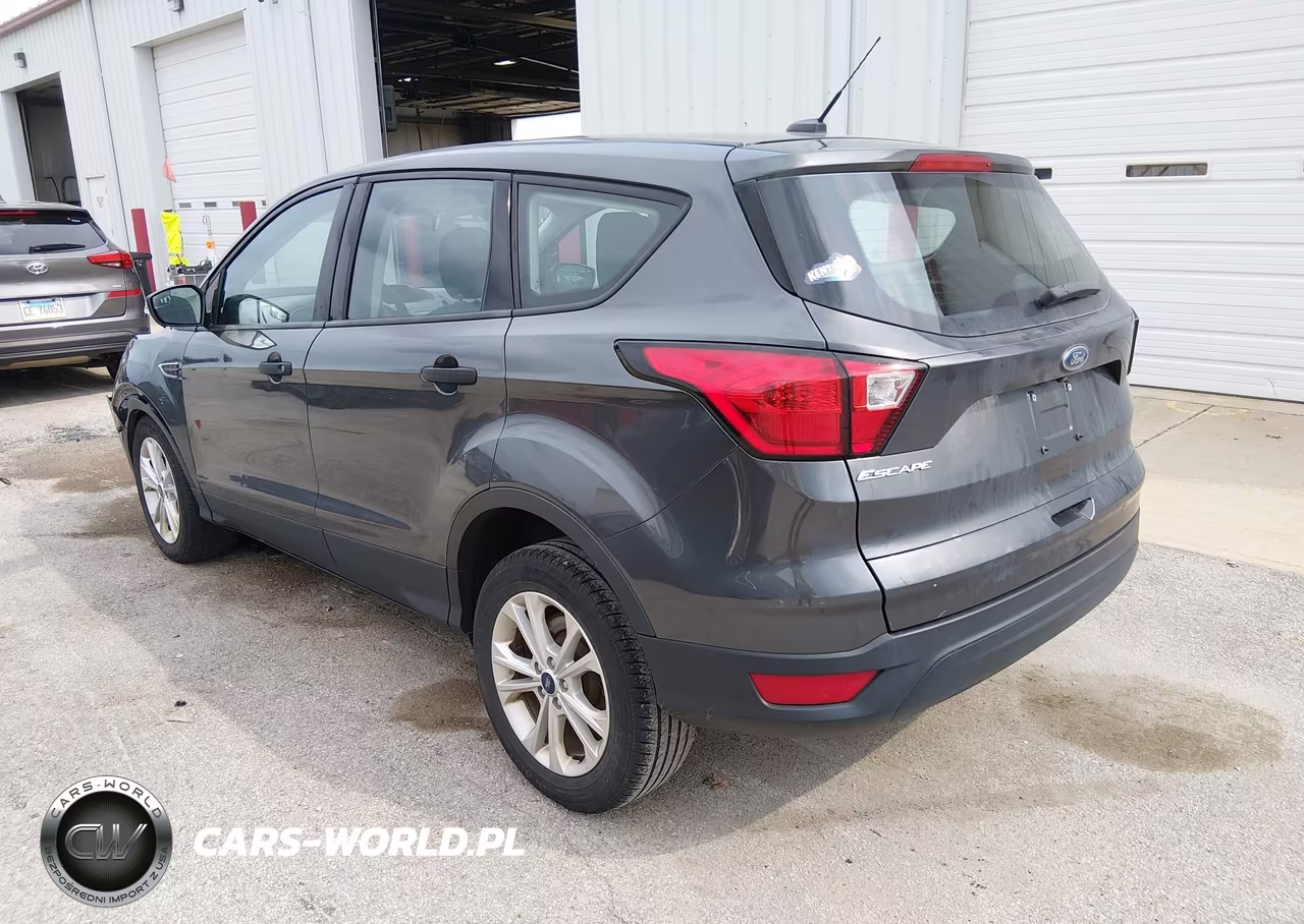 2019 Ford Escape S VIN:1FMCU0F77KUB97682 - 3
