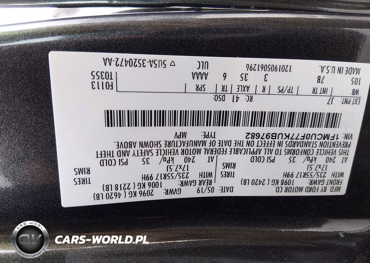 2019 Ford Escape S VIN:1FMCU0F77KUB97682 - 9