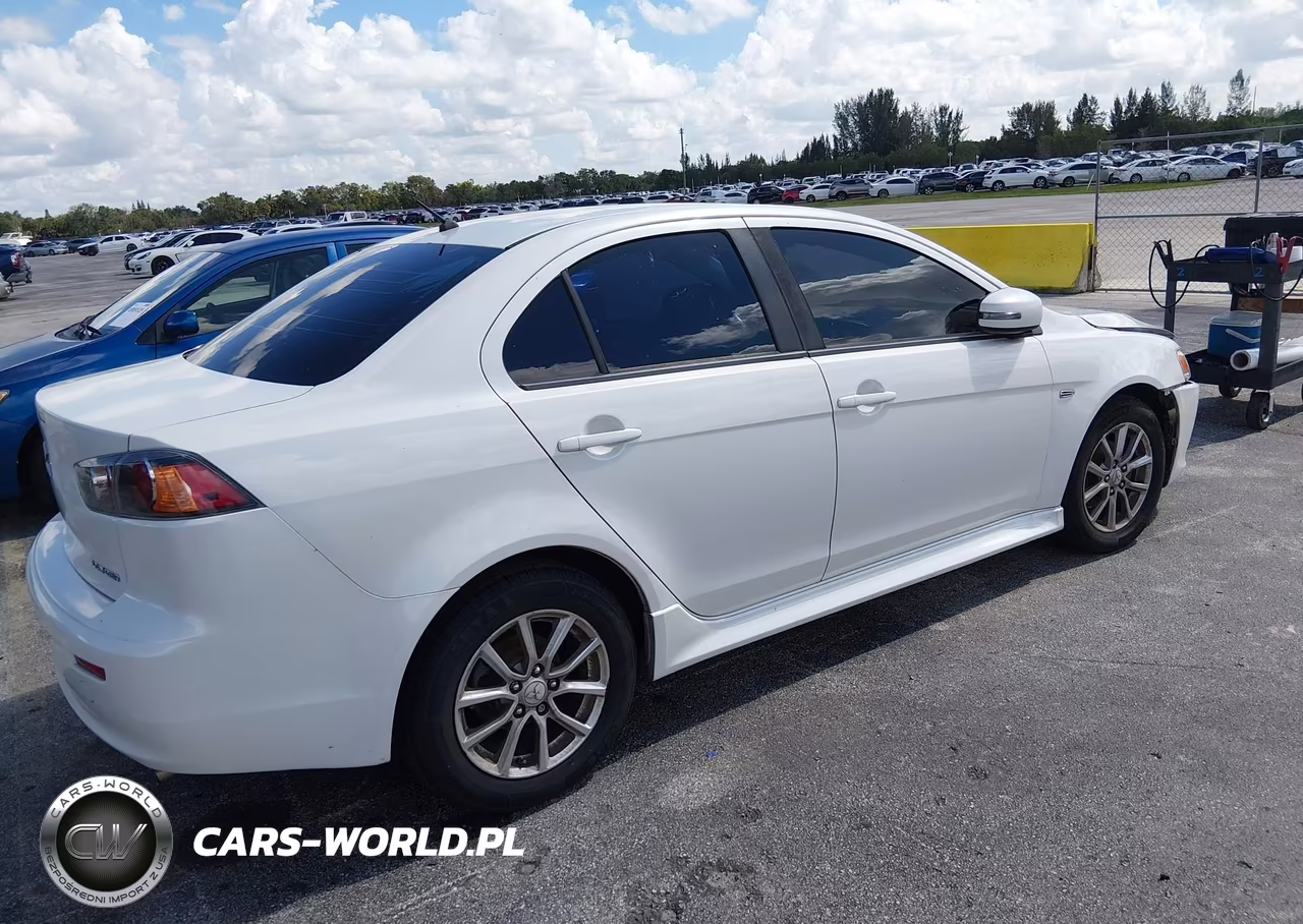 2016 Mitsubishi Lancer Es VIN:JA32U2FU3GU008467 - 4