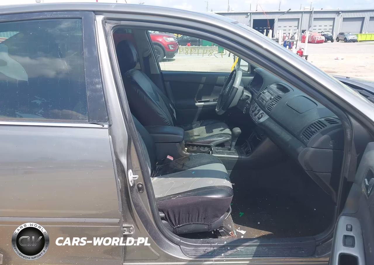 2005 Toyota Camry Se VIN:4T1BE32KX5U591296 - 5