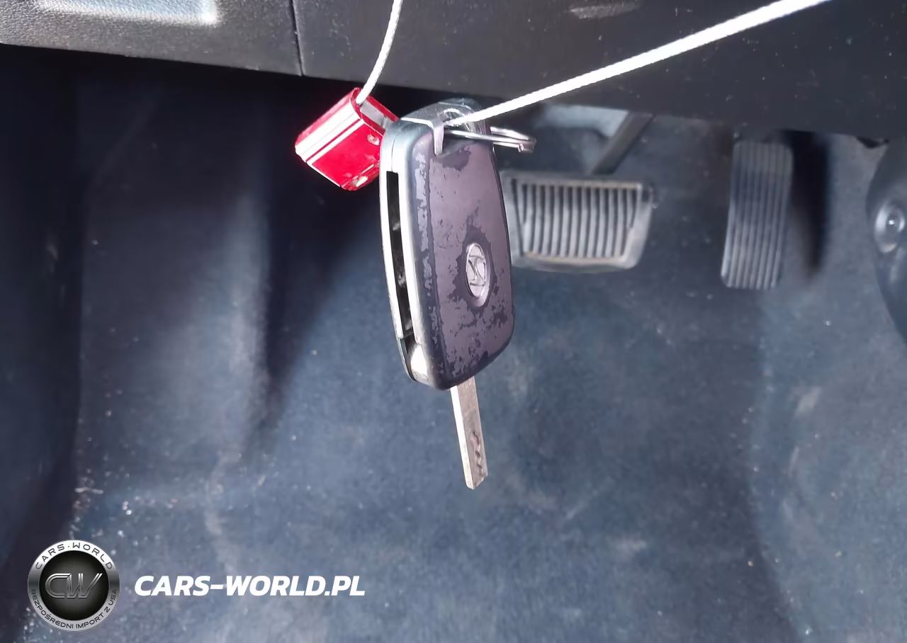 2021 Hyundai Venue Sel VIN:KMHRC8A39MU129550 - 11