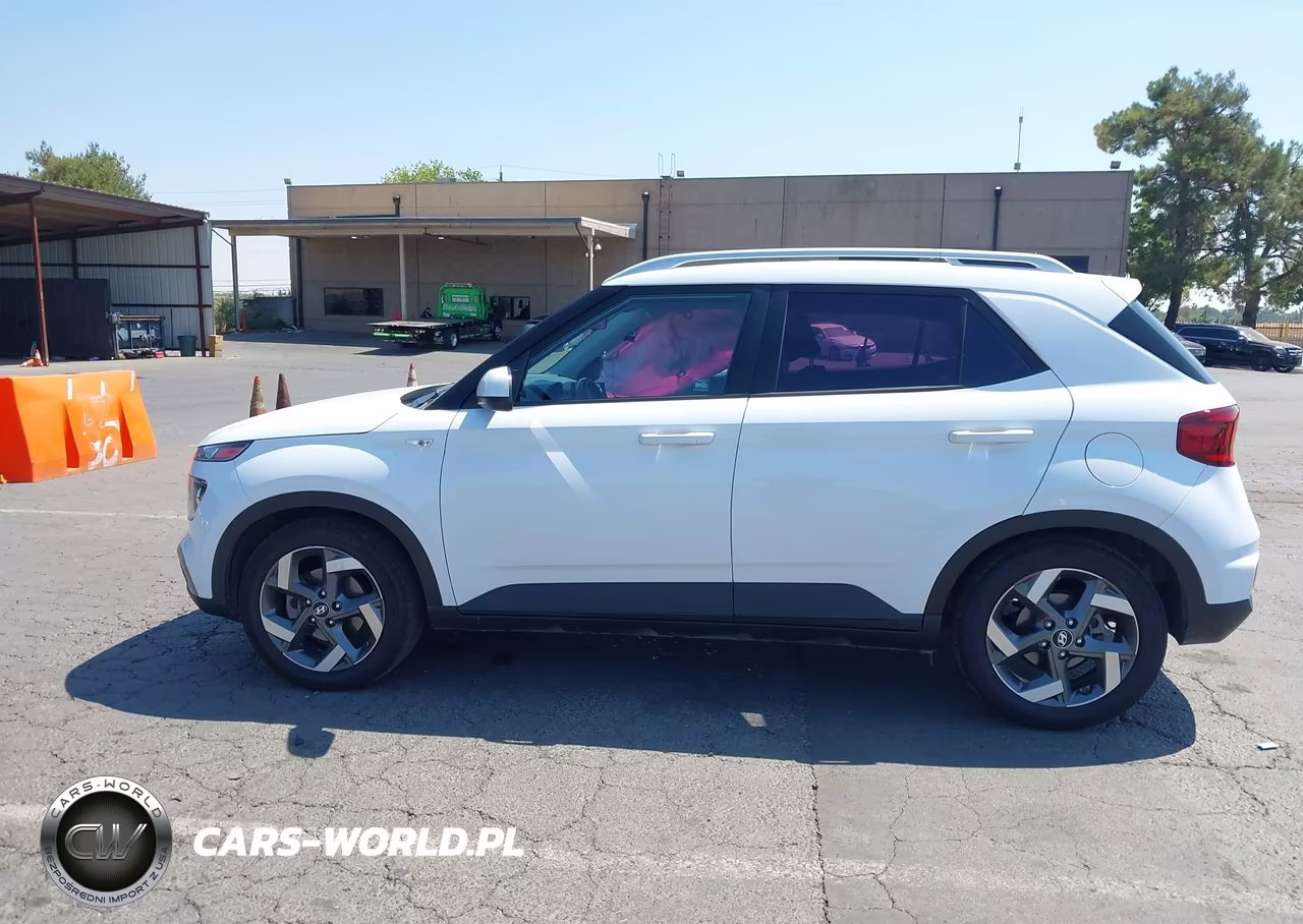 2021 Hyundai Venue Sel VIN:KMHRC8A39MU129550 - 16