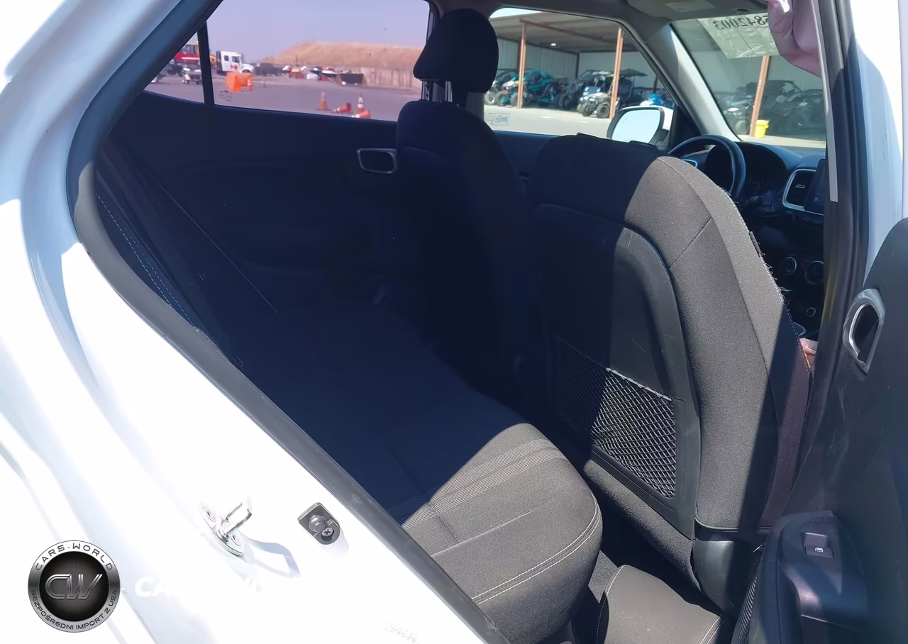 2021 Hyundai Venue Sel VIN:KMHRC8A39MU129550 - 8