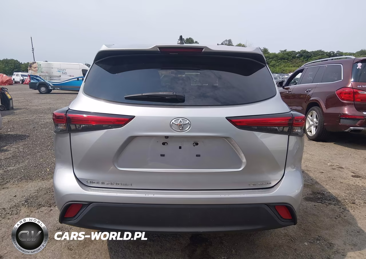 2022 Toyota Highlander Le VIN:5TDBZRBH2NS582015 - 16