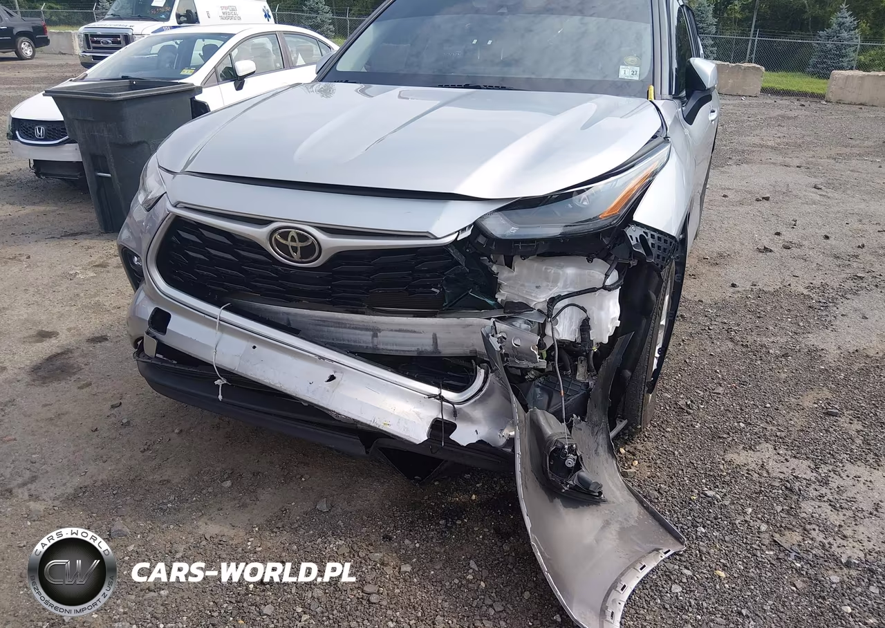2022 Toyota Highlander Le VIN:5TDBZRBH2NS582015 - 6