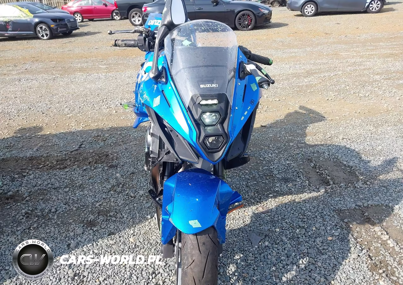 2024 Suzuki Gsx800 F VIN:JS1EM13B2R7101438 - 5