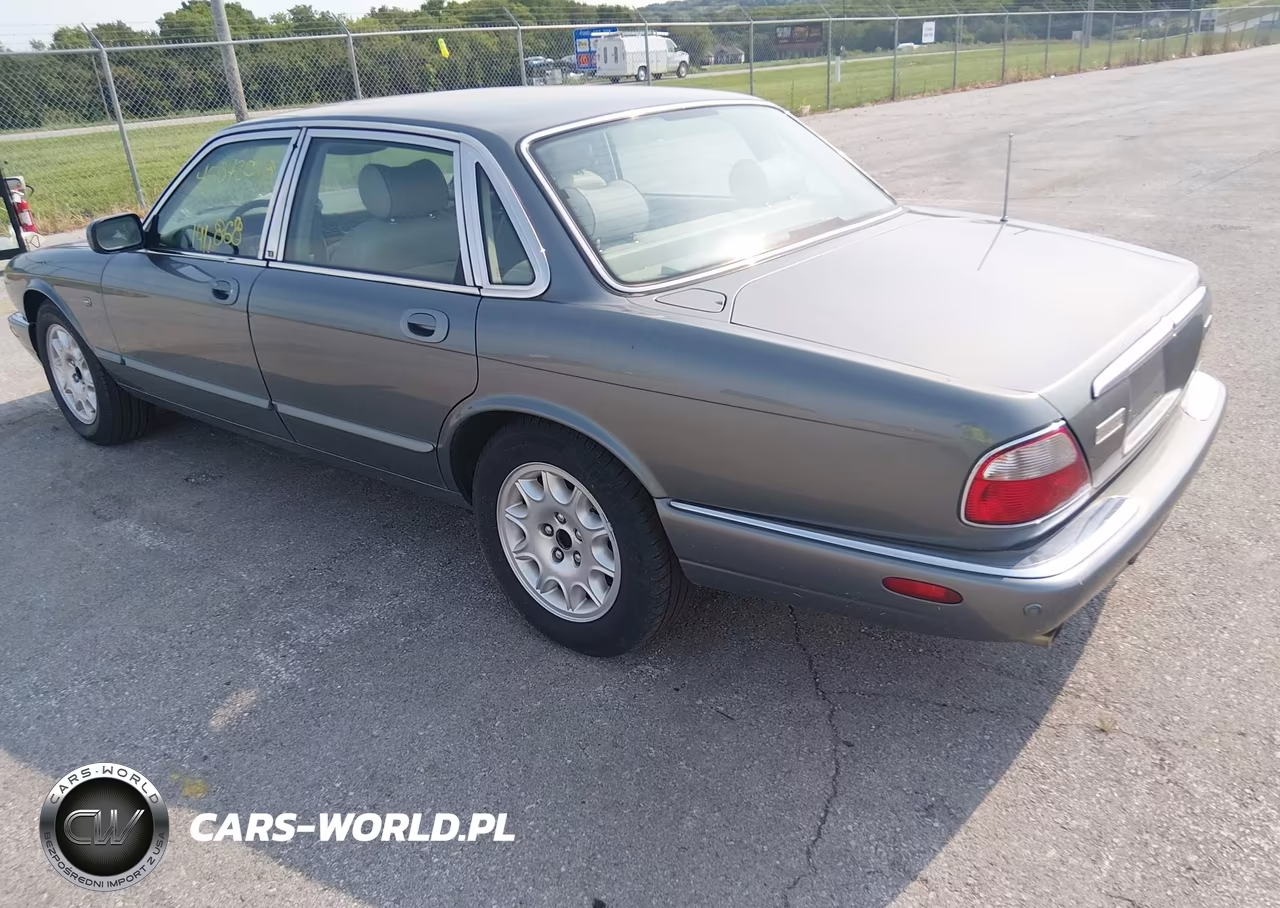 2002 Jaguar Xj8 VIN:SAJDA14C82LF44969 - 3