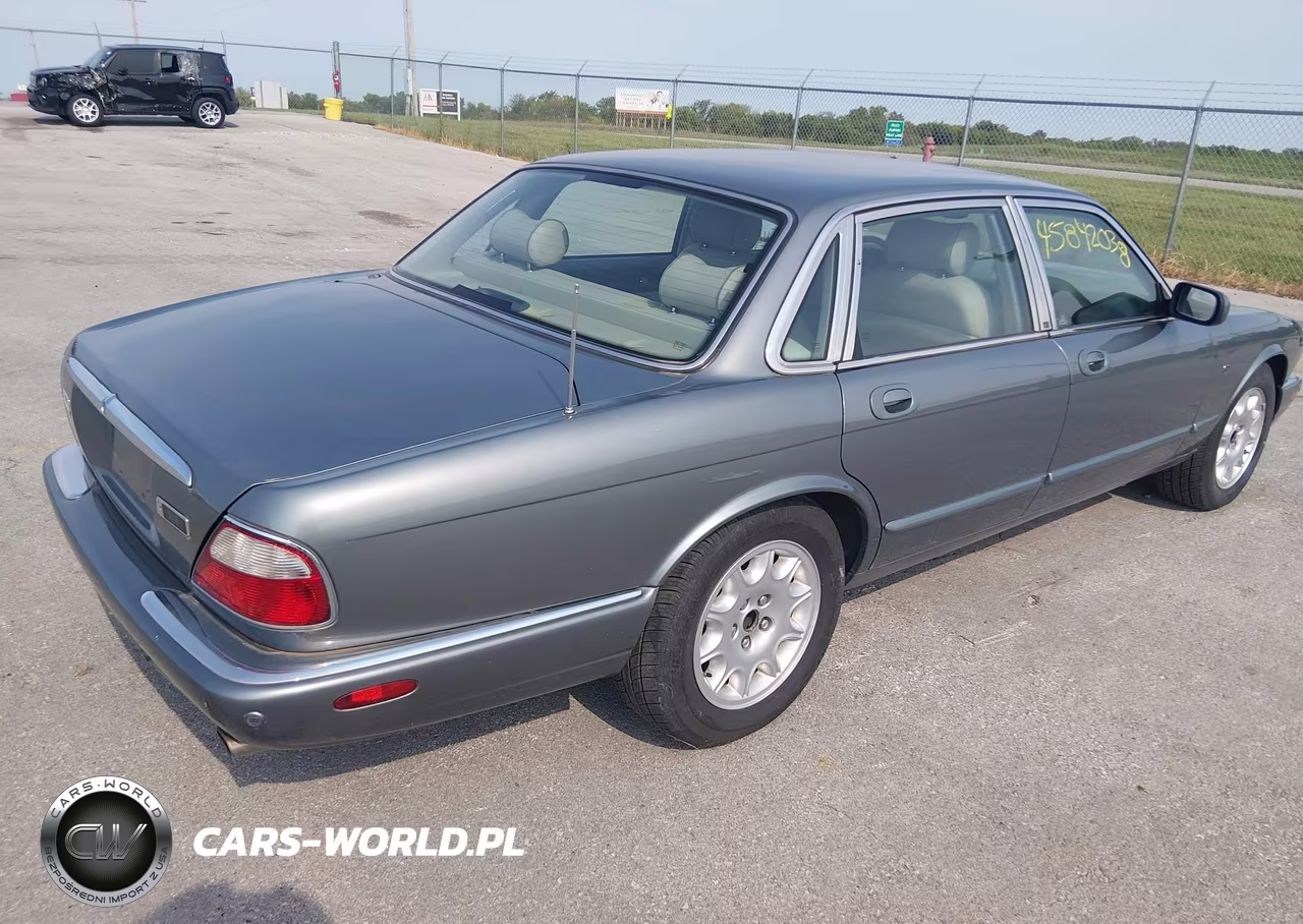 2002 Jaguar Xj8 VIN:SAJDA14C82LF44969 - 4