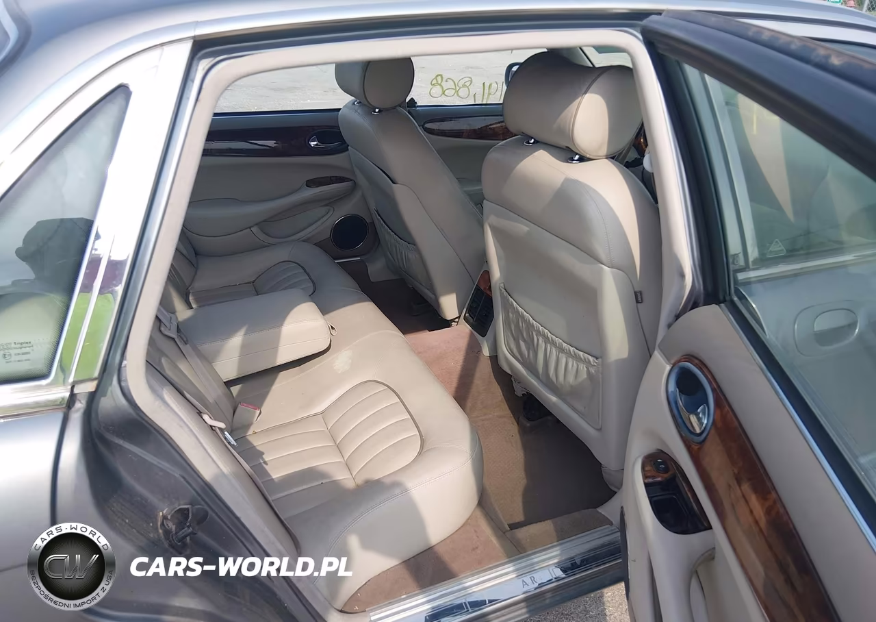 2002 Jaguar Xj8 VIN:SAJDA14C82LF44969 - 8