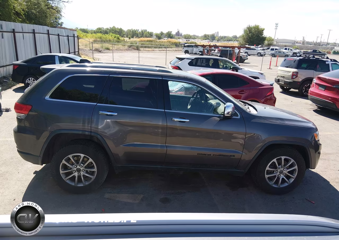 2015 Jeep Grand Cherokee Limited VIN:1C4RJFBG5FC820731 - 13