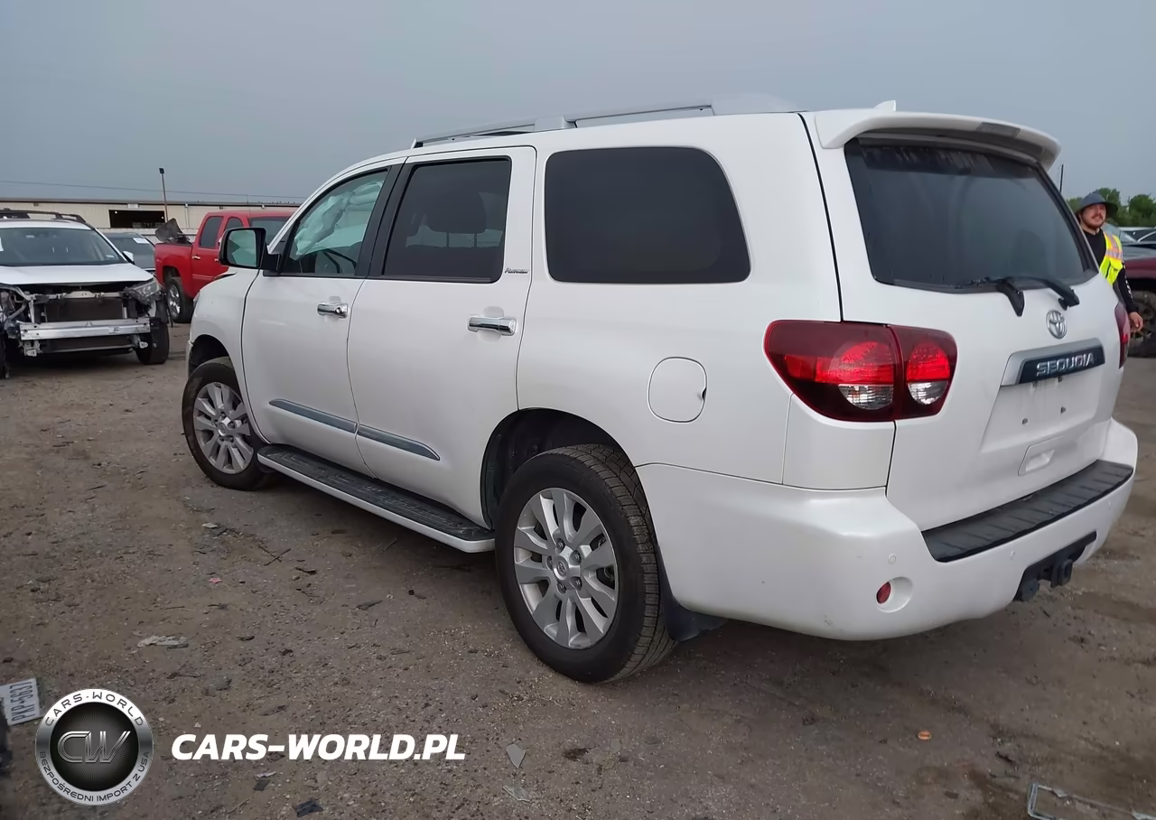 2021 Toyota Sequoia Platinum VIN:5TDGY5B13MS181477 - 3