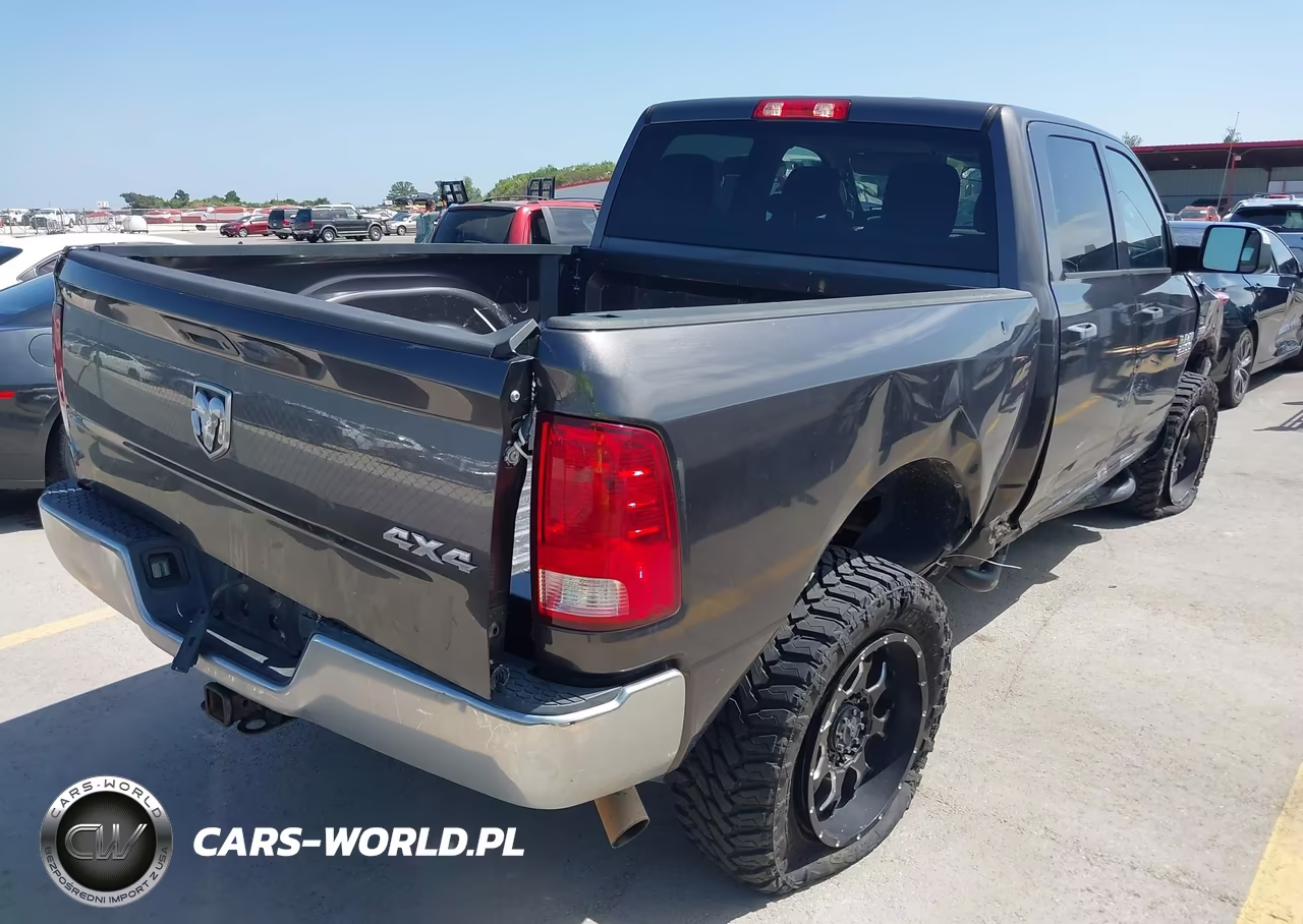 2018 Ram 2500 Tradesman 4X4 6'4 Box VIN:3C6UR5CJ8JG205952 - 4
