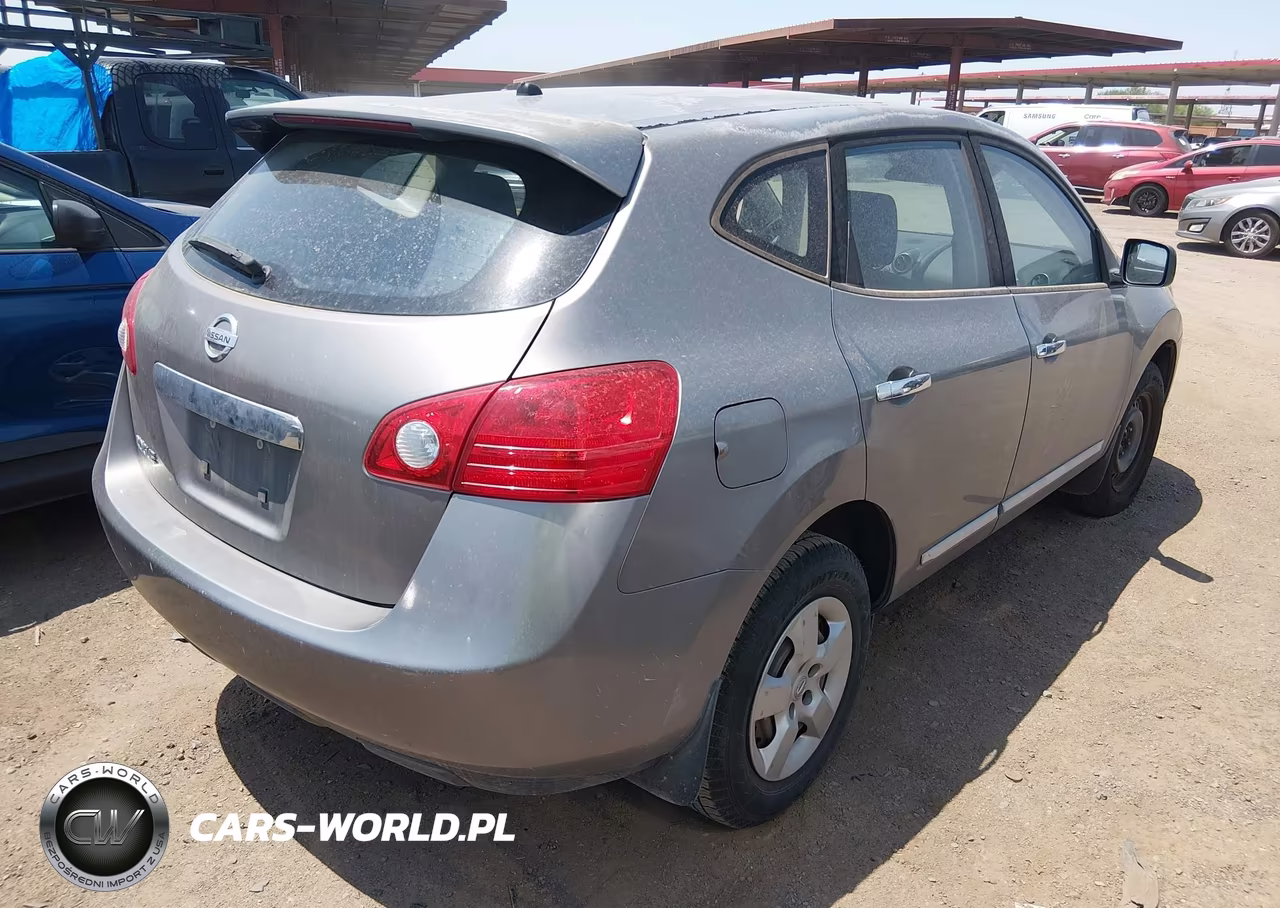 2011 Nissan Rogue S VIN:JN8AS5MT5BW570810 - 4