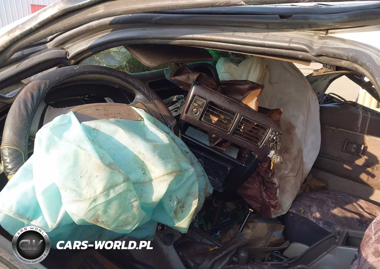 1999 Toyota Tacoma VIN:4TAWN72N7XZ493125 - 7