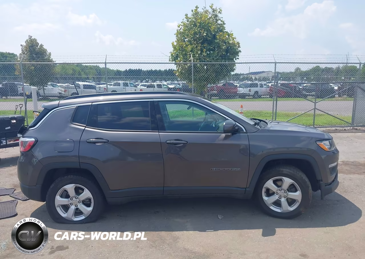 2020 Jeep Compass Latitude 4X4 VIN:3C4NJDBB2LT153947 - 13