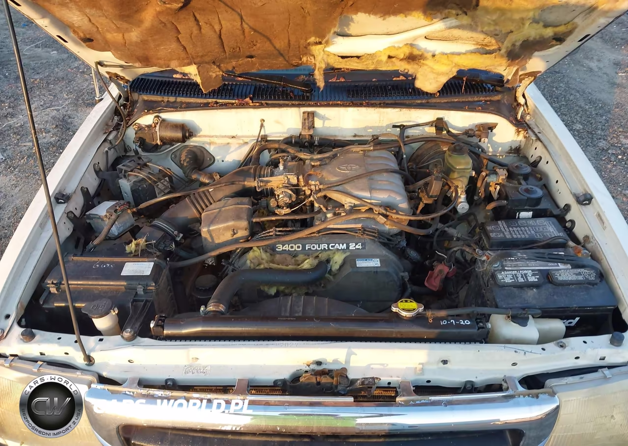 1998 Toyota Tacoma Limited V6 VIN:4TAWN74N3WZ084020 - 10