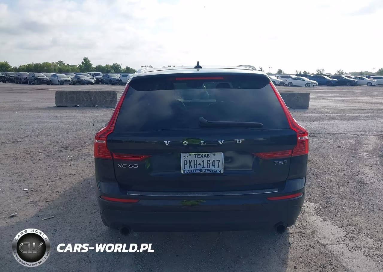 2021 Volvo Xc60 T5 Momentum VIN:YV4102RK3M1722967 - 17