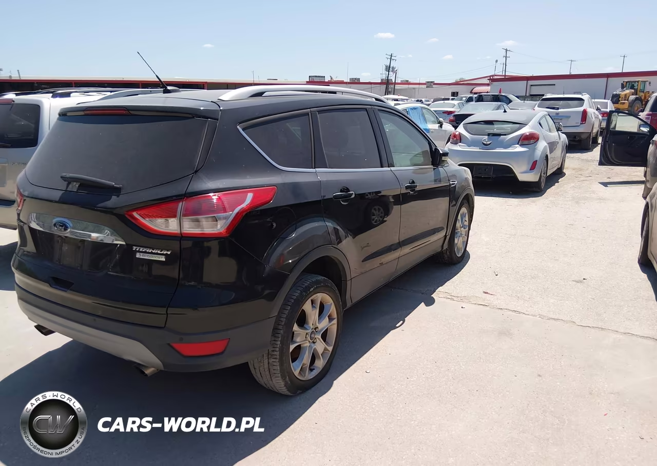 2014 Ford Escape Titanium VIN:1FMCU0JX2EUA13339 - 4