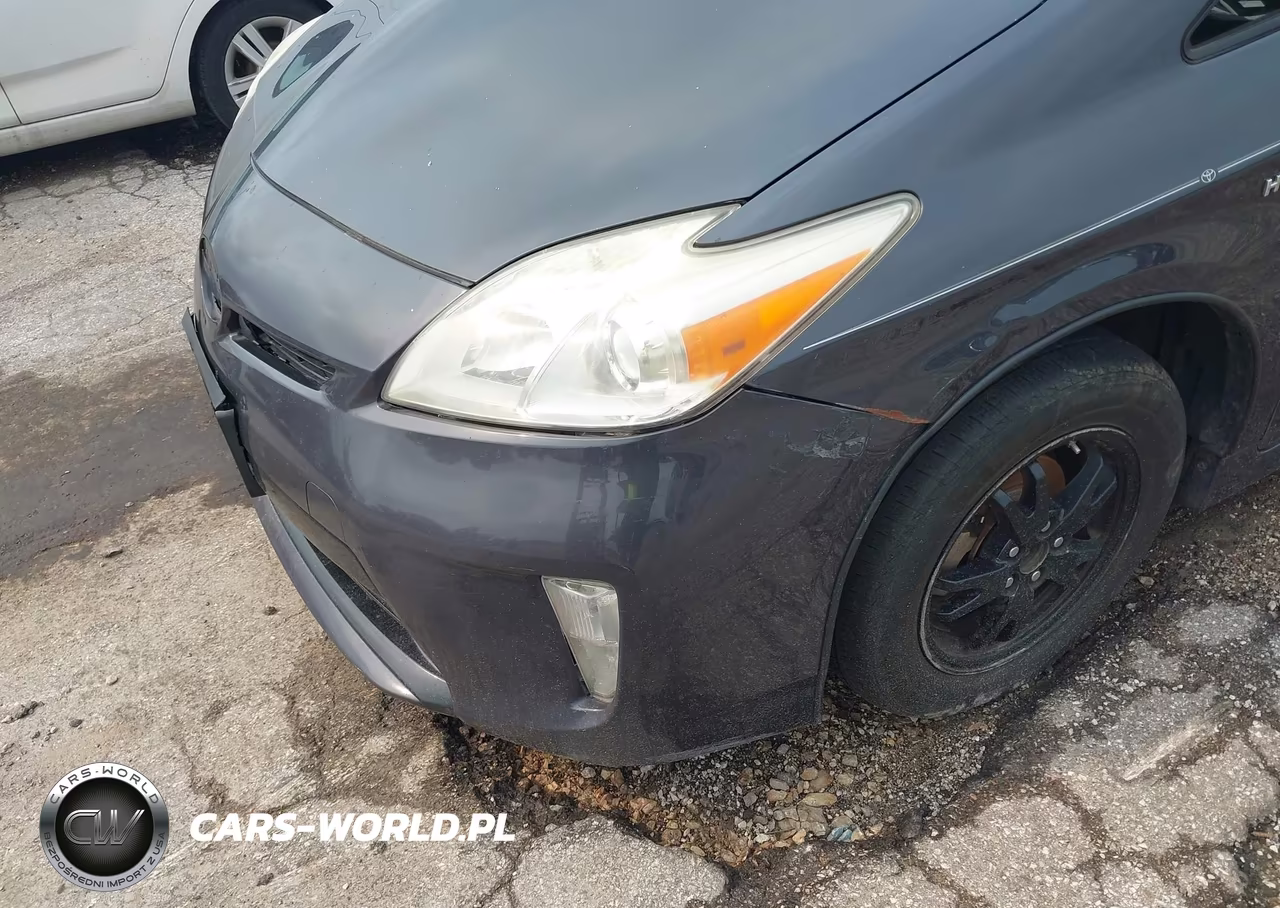 2012 Toyota Prius Two VIN:JTDKN3DU7C5477184 - 6
