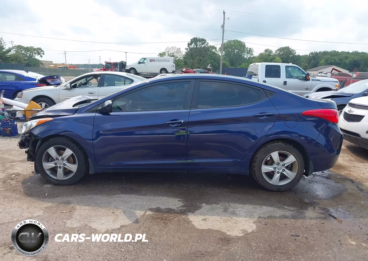 2013 Hyundai Elantra Gls VIN:5NPDH4AE2DH412182 - 14