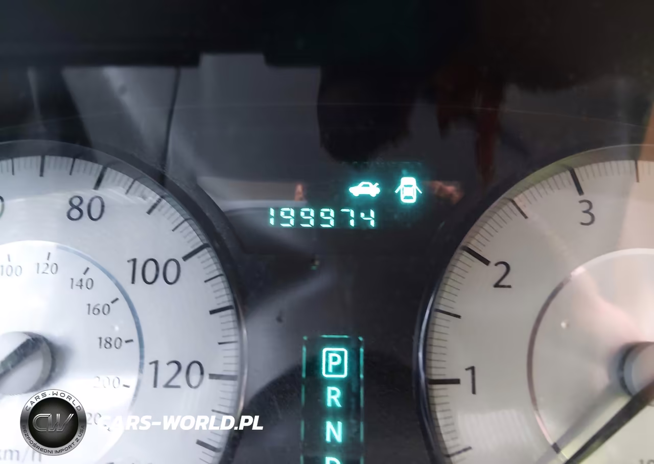 2008 Chrysler 300 Lx VIN:2C3LA43R88H273050 - 16