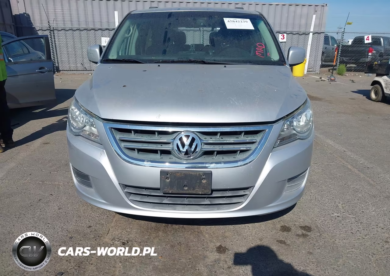 2011 Volkswagen Routan Se VIN:2V4RW3DG2BR772609 - 12