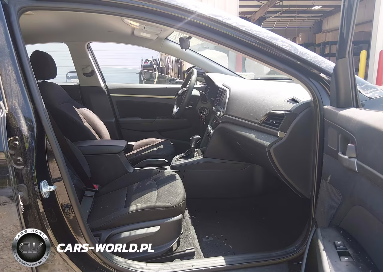 2020 Hyundai Elantra Sel VIN:5NPD84LF9LH553674 - 5