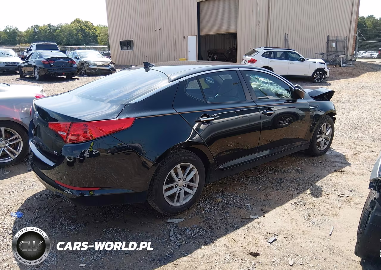 2013 Kia Optima Lx VIN:5XXGM4A7XDG186995 - 4