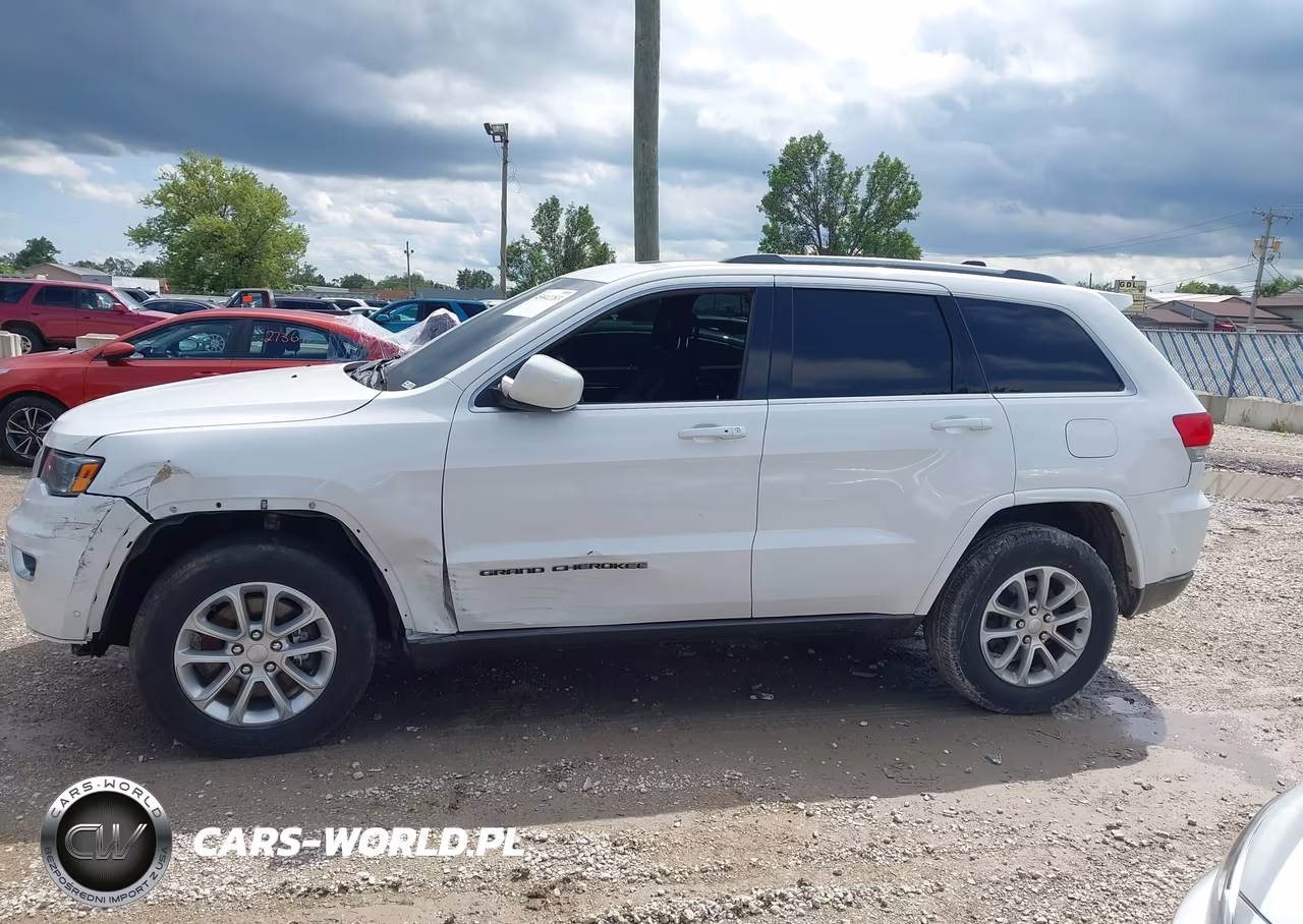 2018 Jeep Grand Cherokee Sterling Edition 4X4 VIN:1C4RJFBM3JC374142 - 14
