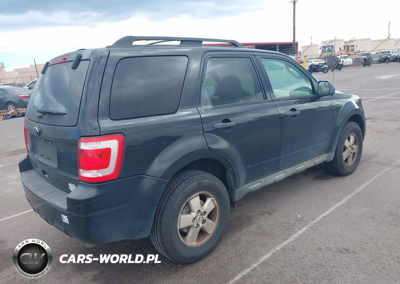 2011 Ford Escape Xlt VIN:1FMCU0D71BKB38027 - 4