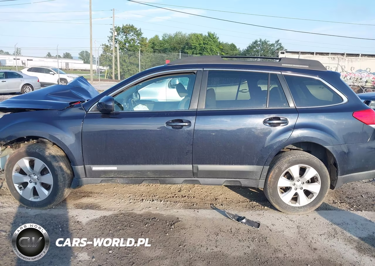 2012 Subaru Outback 2.5I Premium VIN:4S4BRBCC0C3221497 - 14