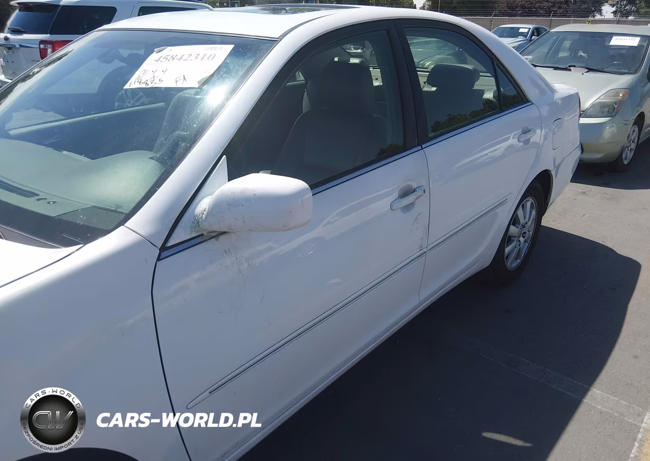 2002 Toyota Camry Xle VIN:JTDBF30K620006818 - 14