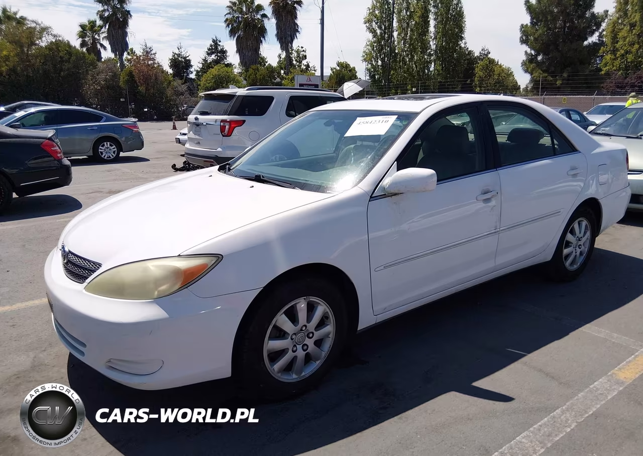 2002 Toyota Camry Xle VIN:JTDBF30K620006818 - 2