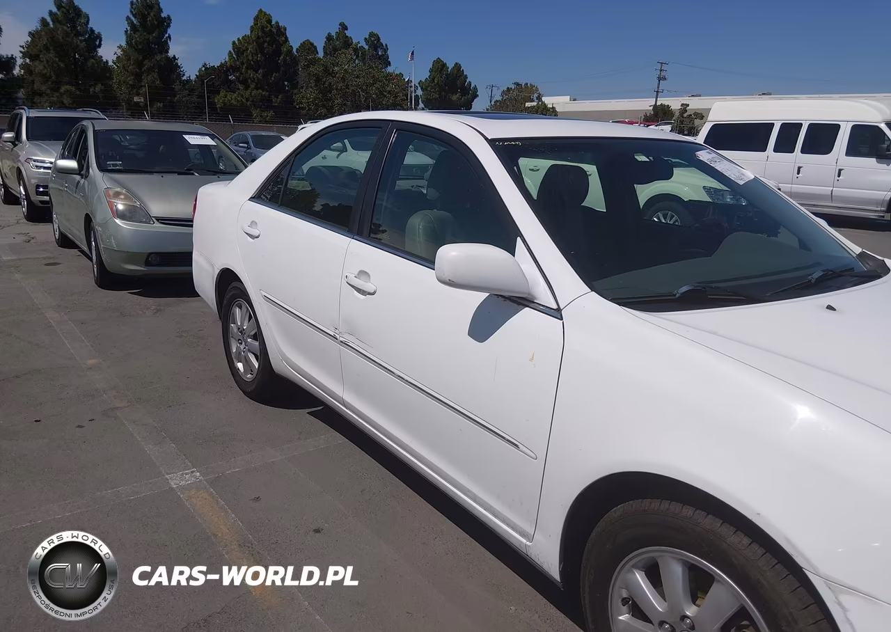 2002 Toyota Camry Xle VIN:JTDBF30K620006818 - 6