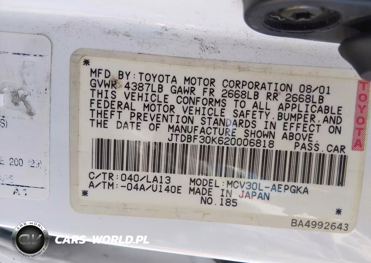 2002 Toyota Camry Xle VIN:JTDBF30K620006818 - 9
