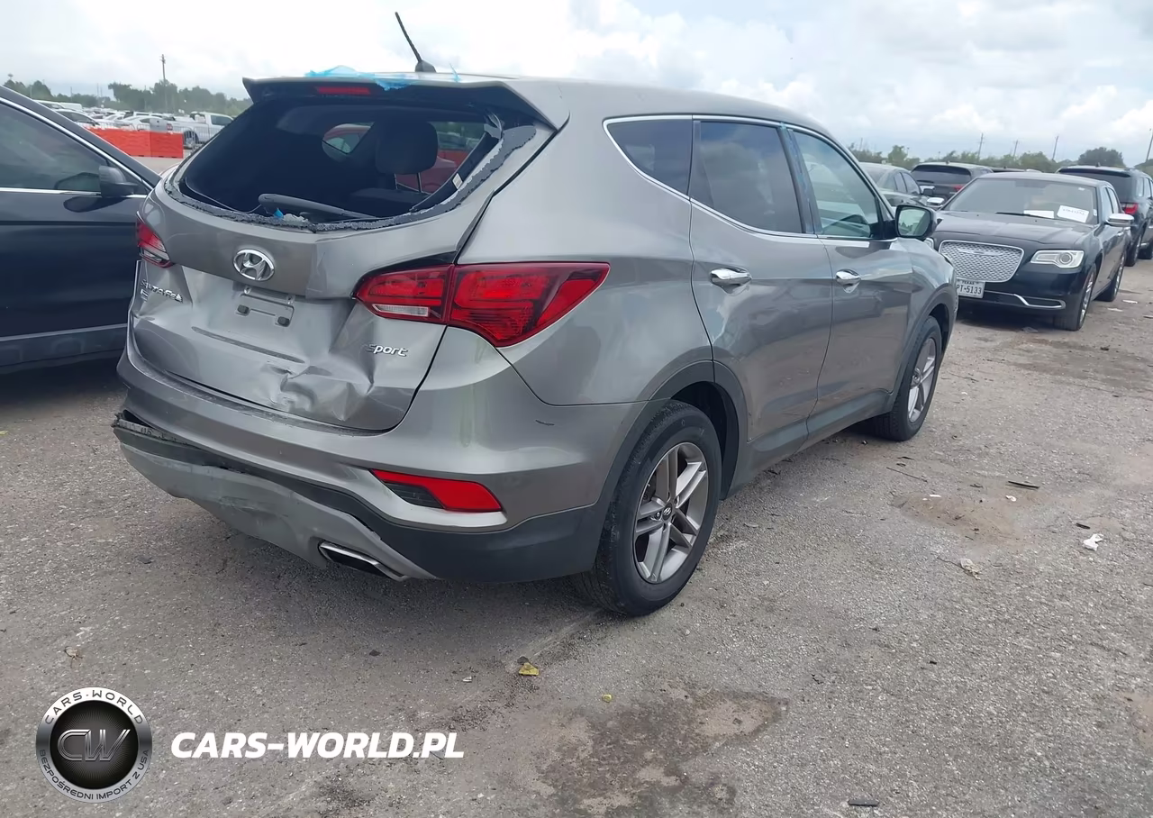 2018 Hyundai Santa Fe Sport 2.4L VIN:5NMZT3LB7JH085921 - 4