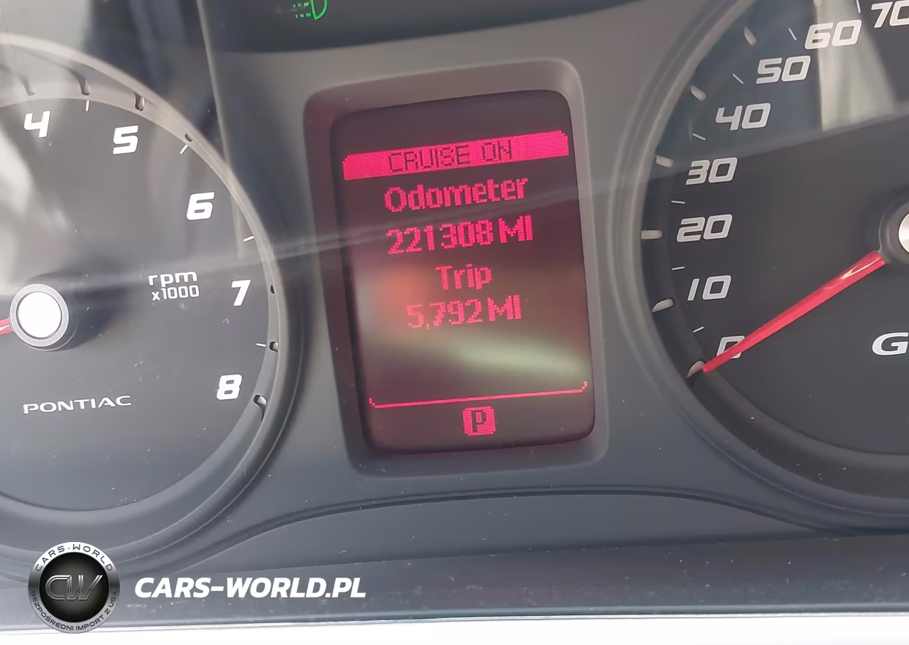 2008 Pontiac G8 VIN:6G2ER57718L135159 - 7