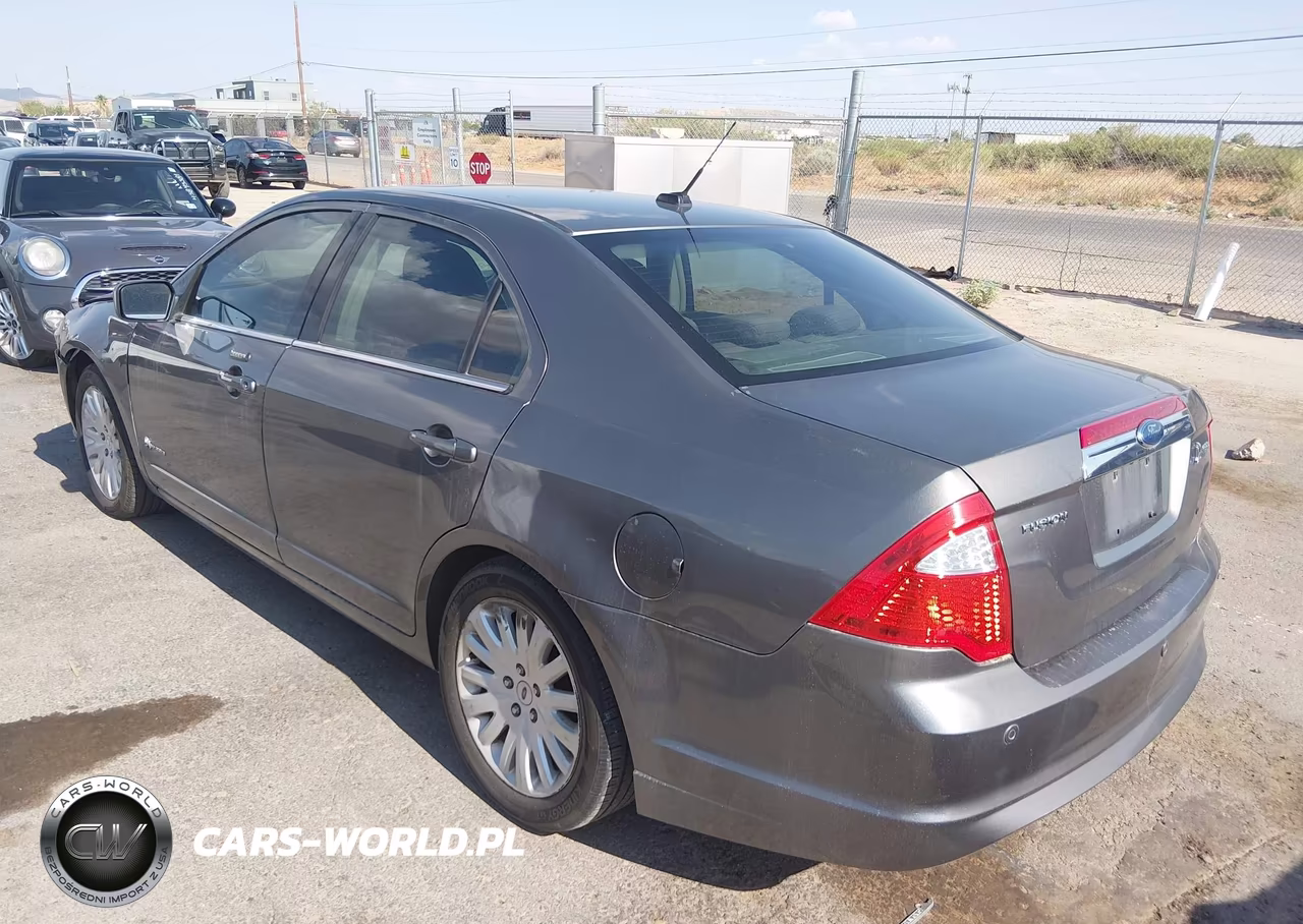 2010 Ford Fusion Hybrid VIN:3FADP0L36AR298418 - 3