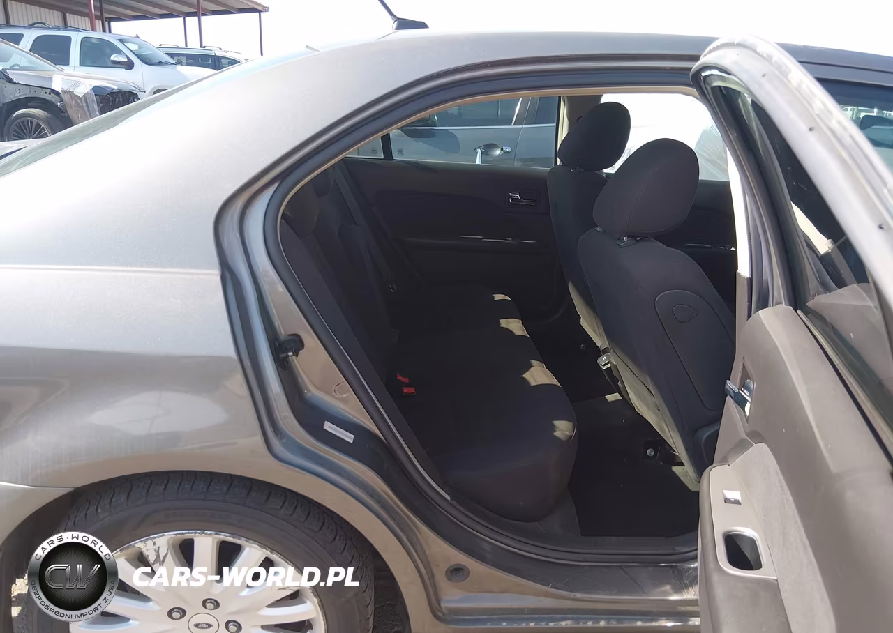 2010 Ford Fusion Hybrid VIN:3FADP0L36AR298418 - 8
